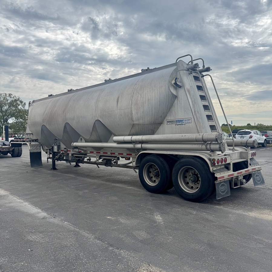 USED 2015 MAC - Image 3