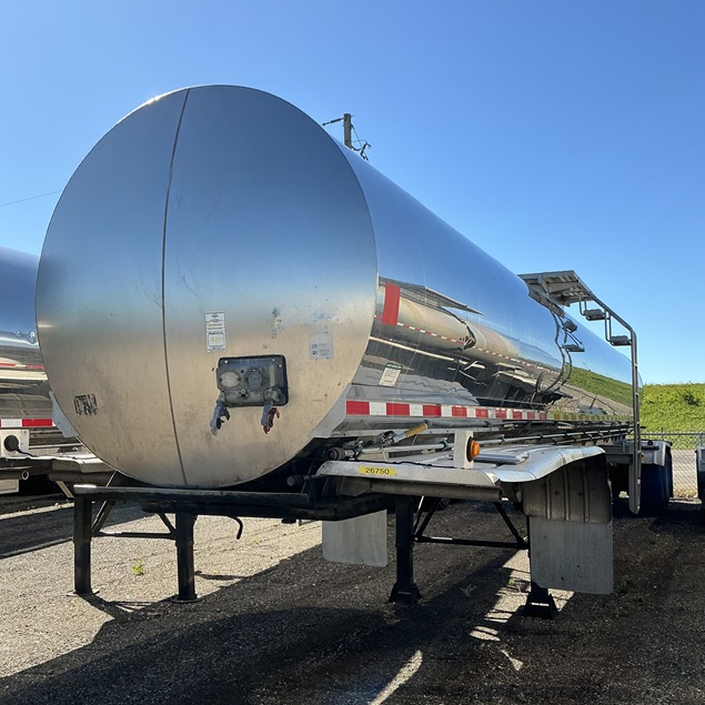 USED 2002 WALKER